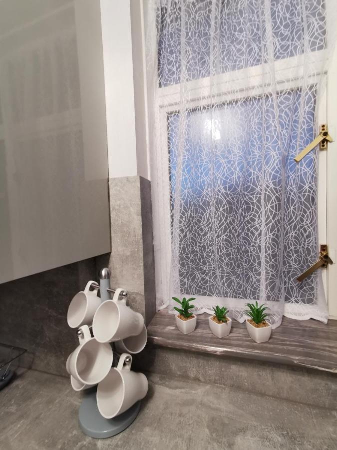 Palaz 2 - 2 Bedroom Flat Edmonton Luaran gambar